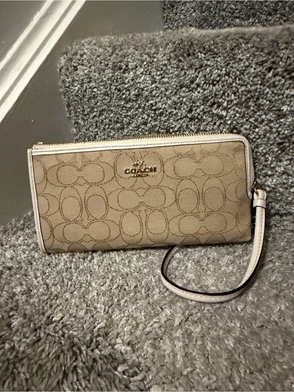 Coach Double Zip Wallet / wristlet in Signature Canvas